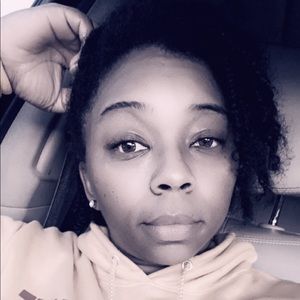 Meet your Posher, Kyra